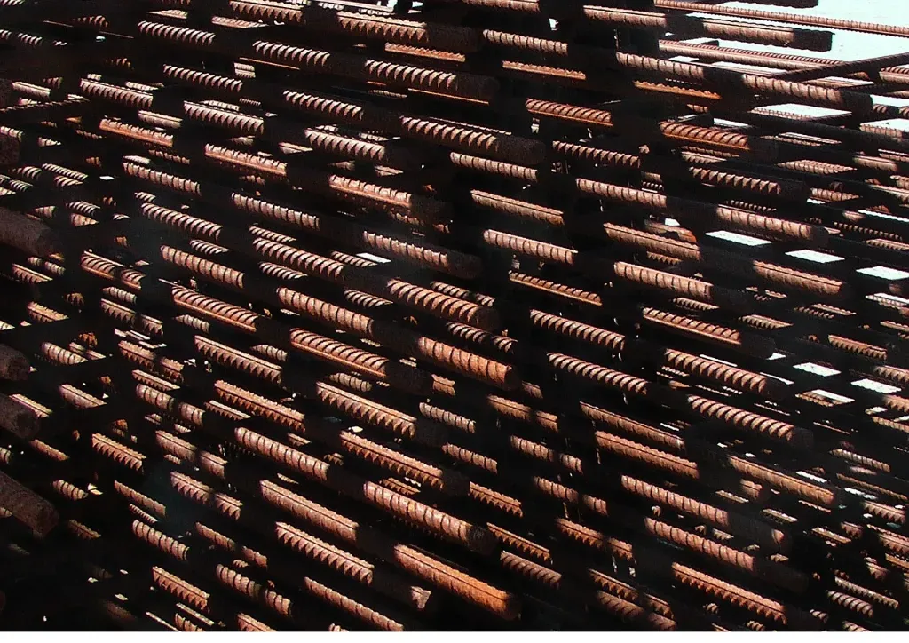 Stal zbrojeniowa – kluczowy materiał w budownictwie