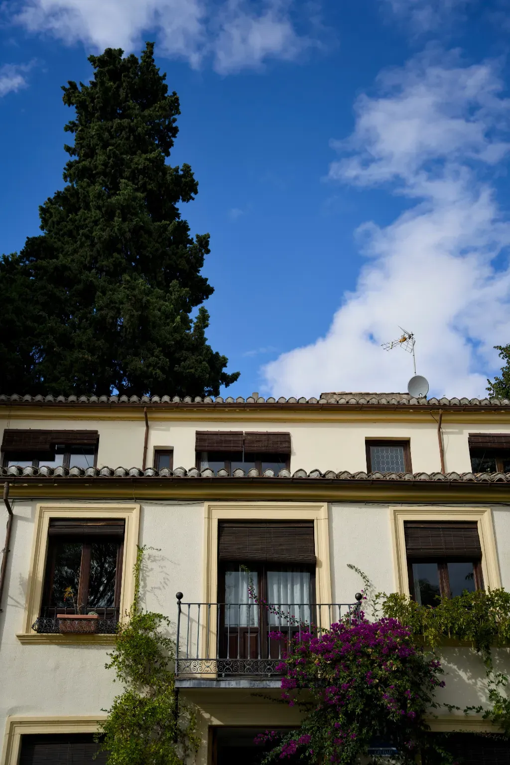 Montaż żaluzji fasadowych w ociepleniu